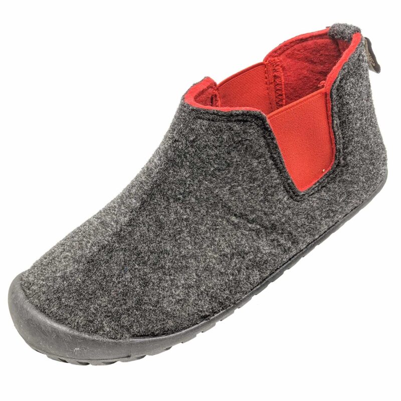 Winter-S-Brumby-Charcoal Red